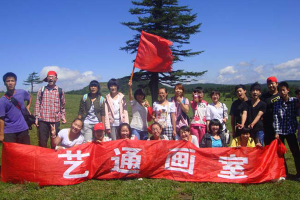 毕业生风采
